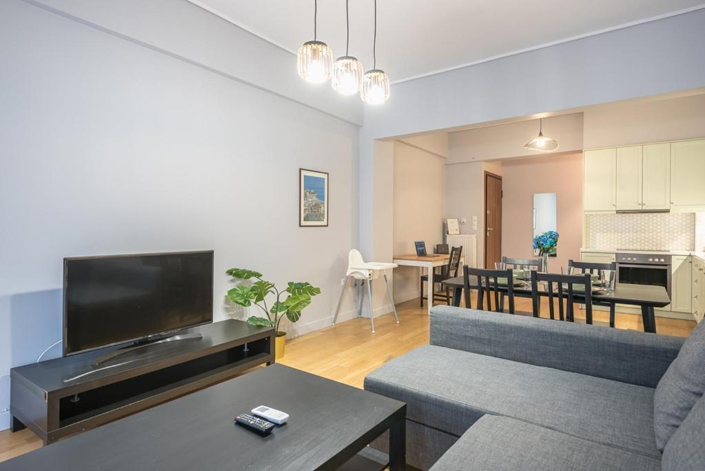 Pame Rentals - 2Bd & 2Ba Home, 4 Min To Acropolis Athen Exterior foto
